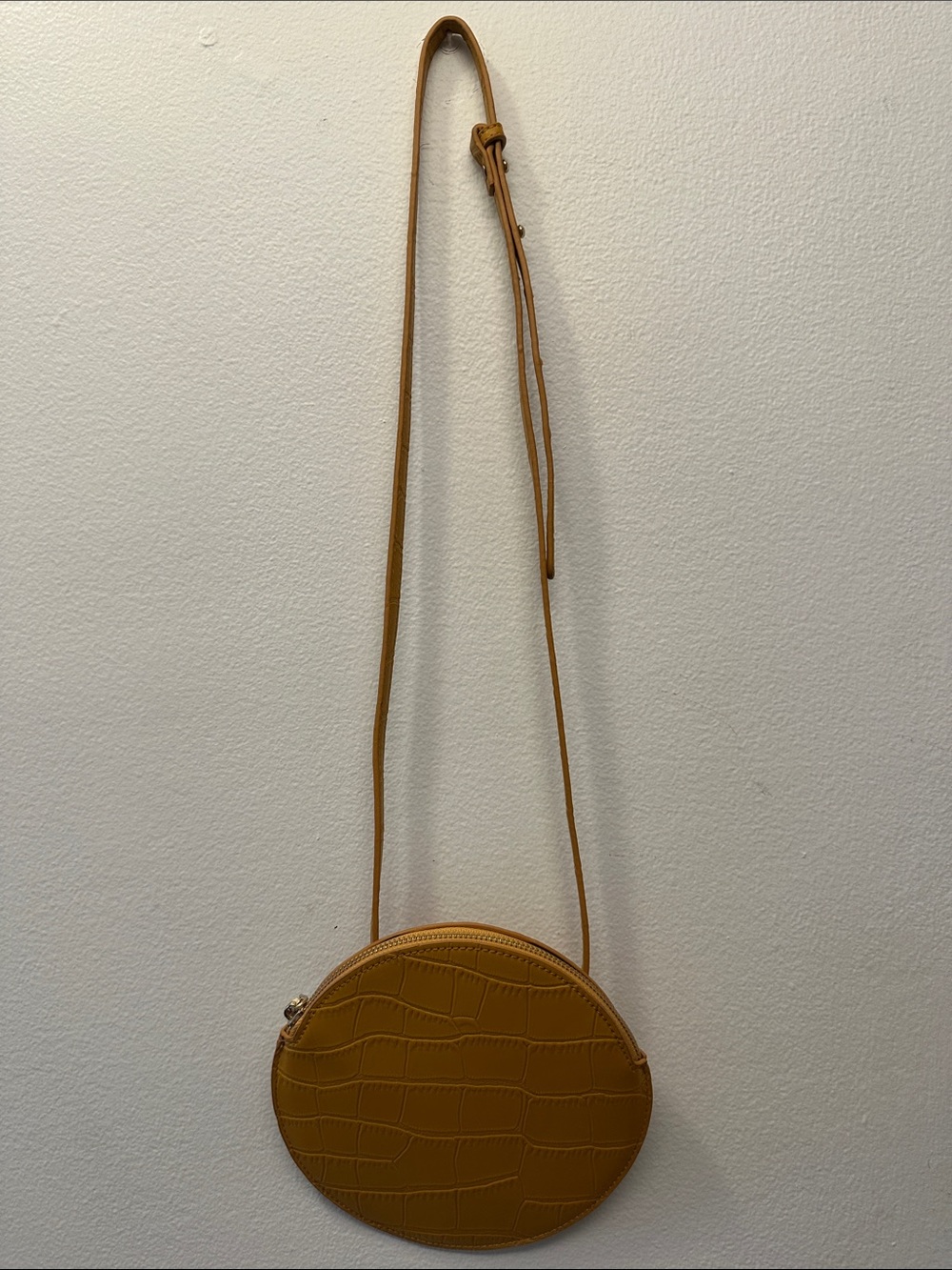 Women’s Round Crossbody Bag - Mustard Brown